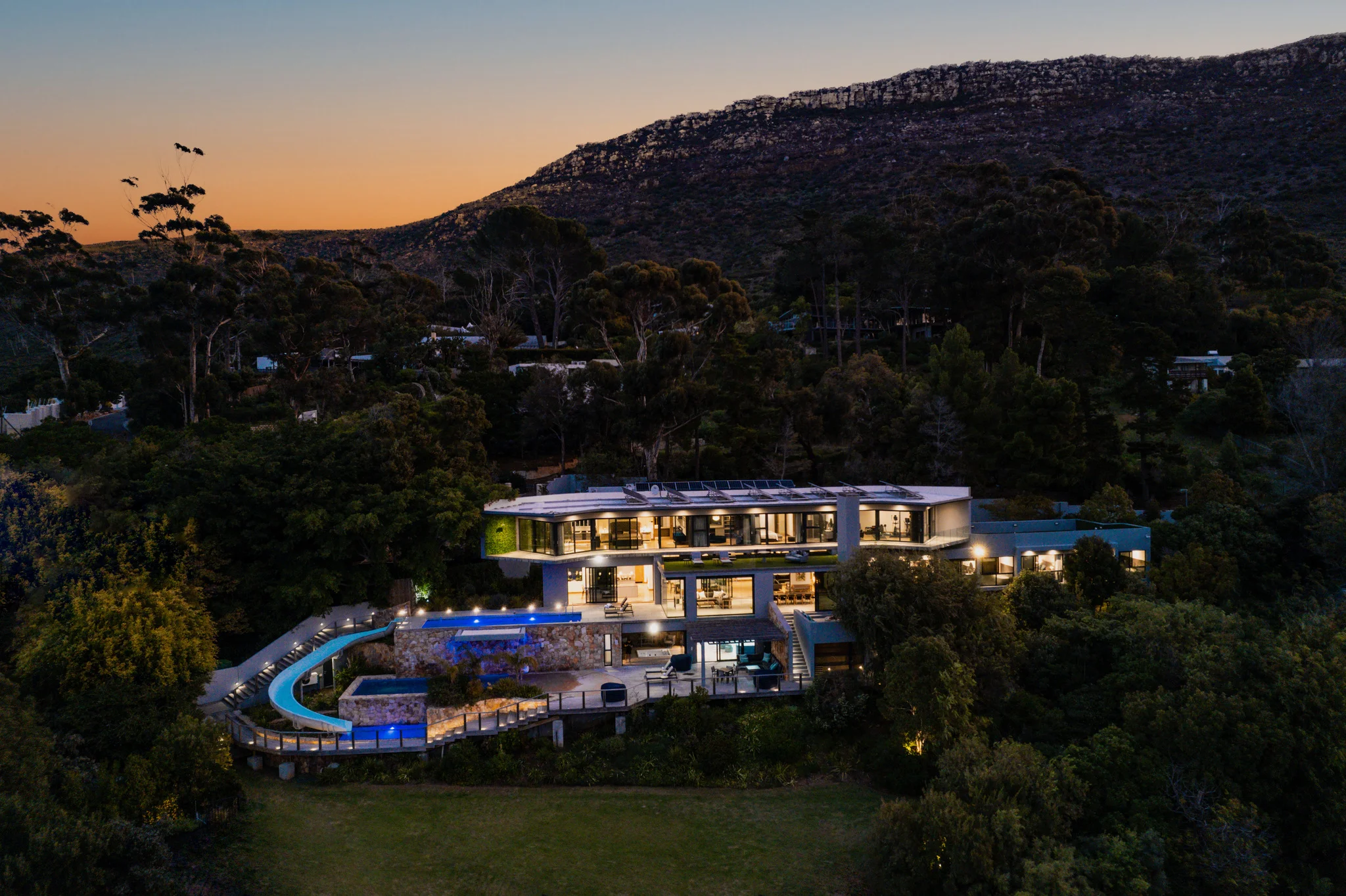 Villa gallery image