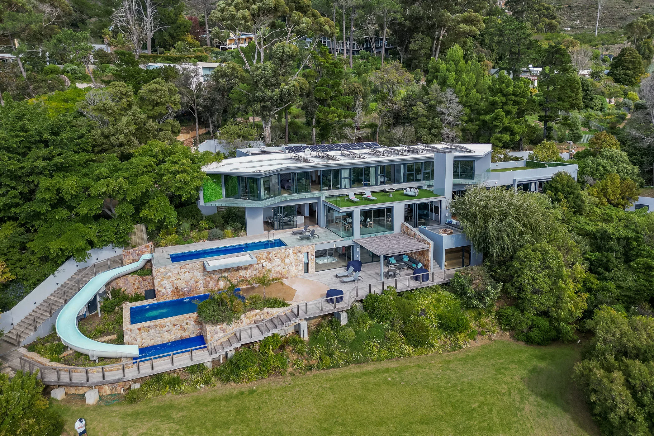 Villa gallery image