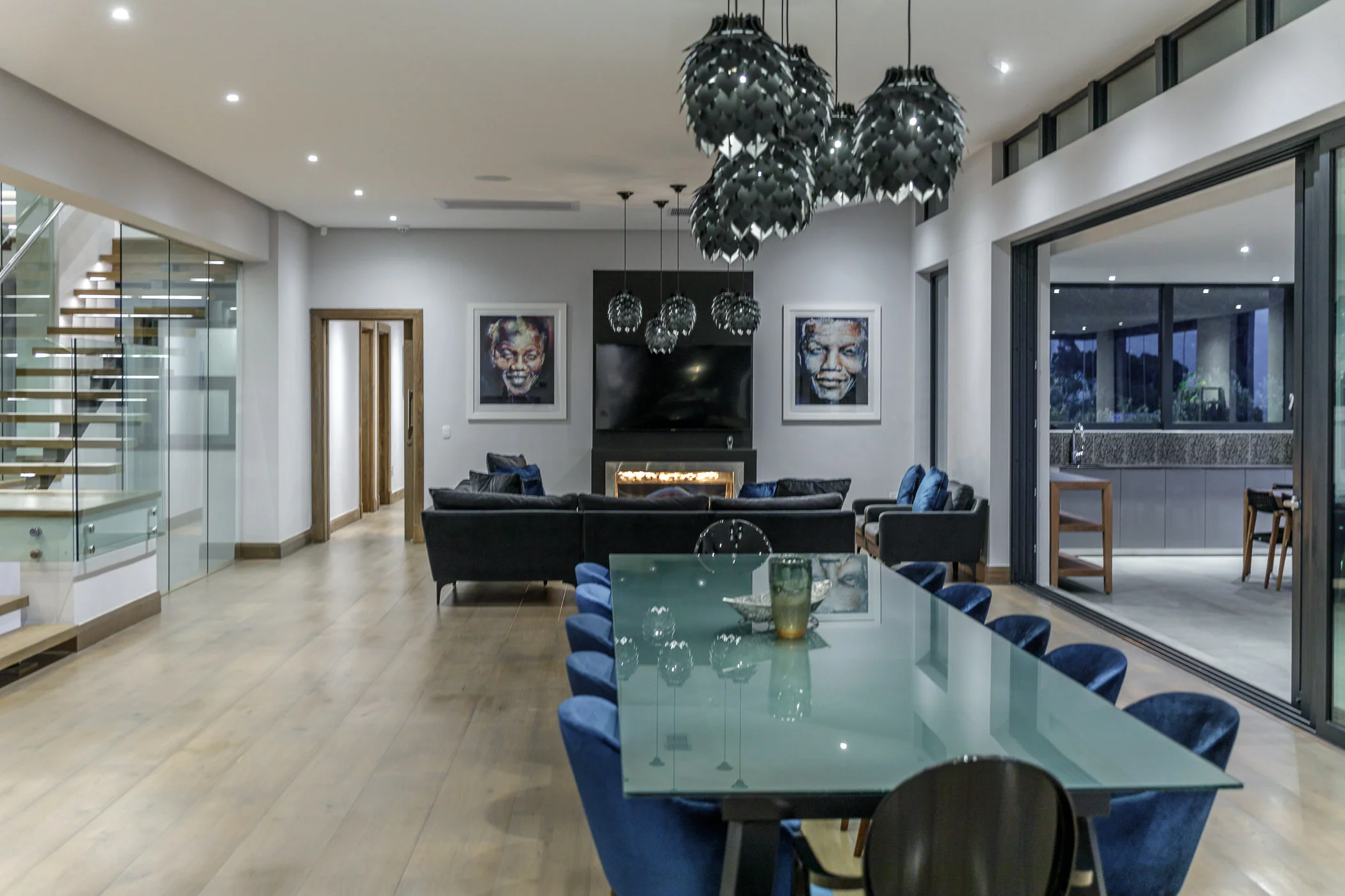 Villa gallery image