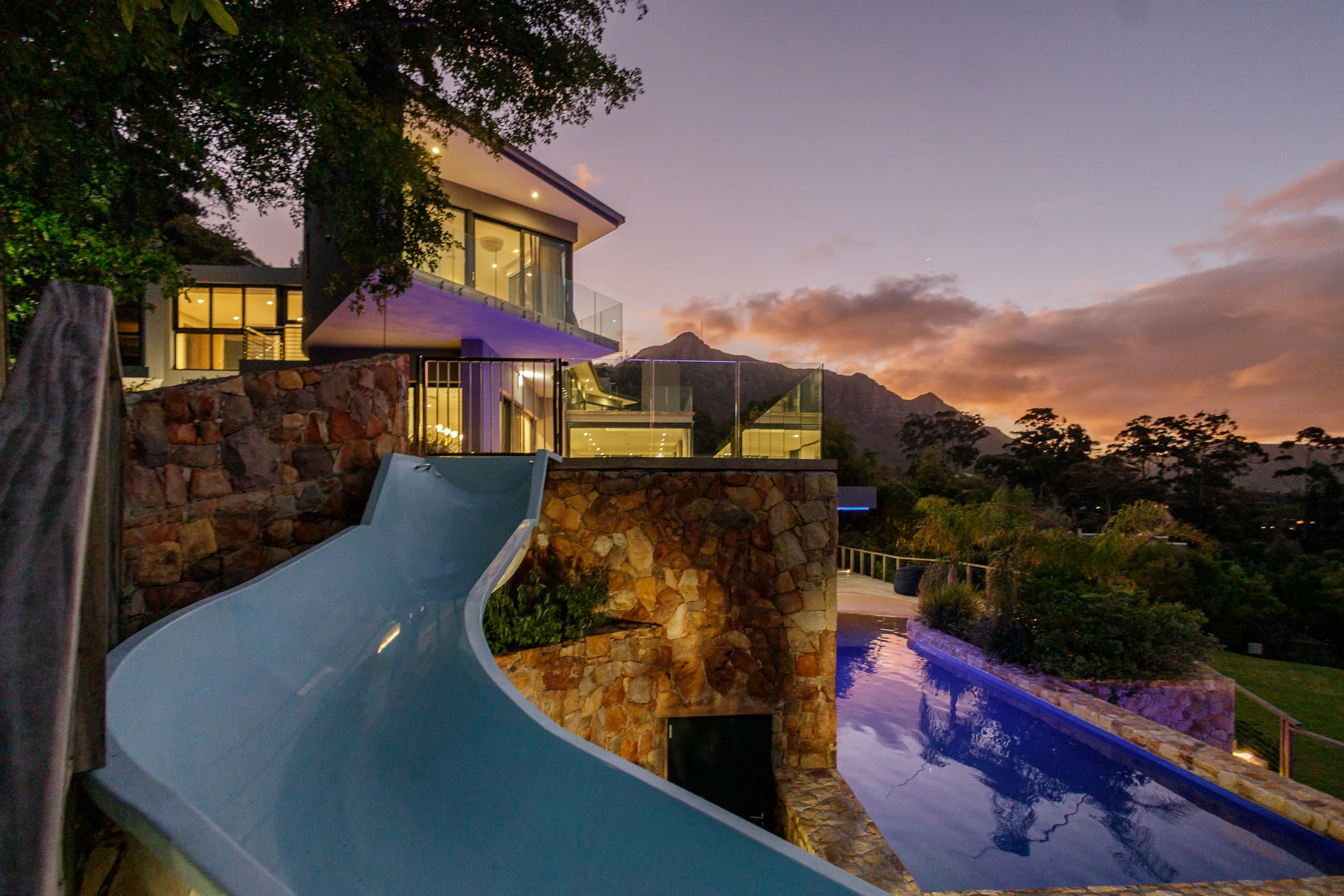 Villa gallery image
