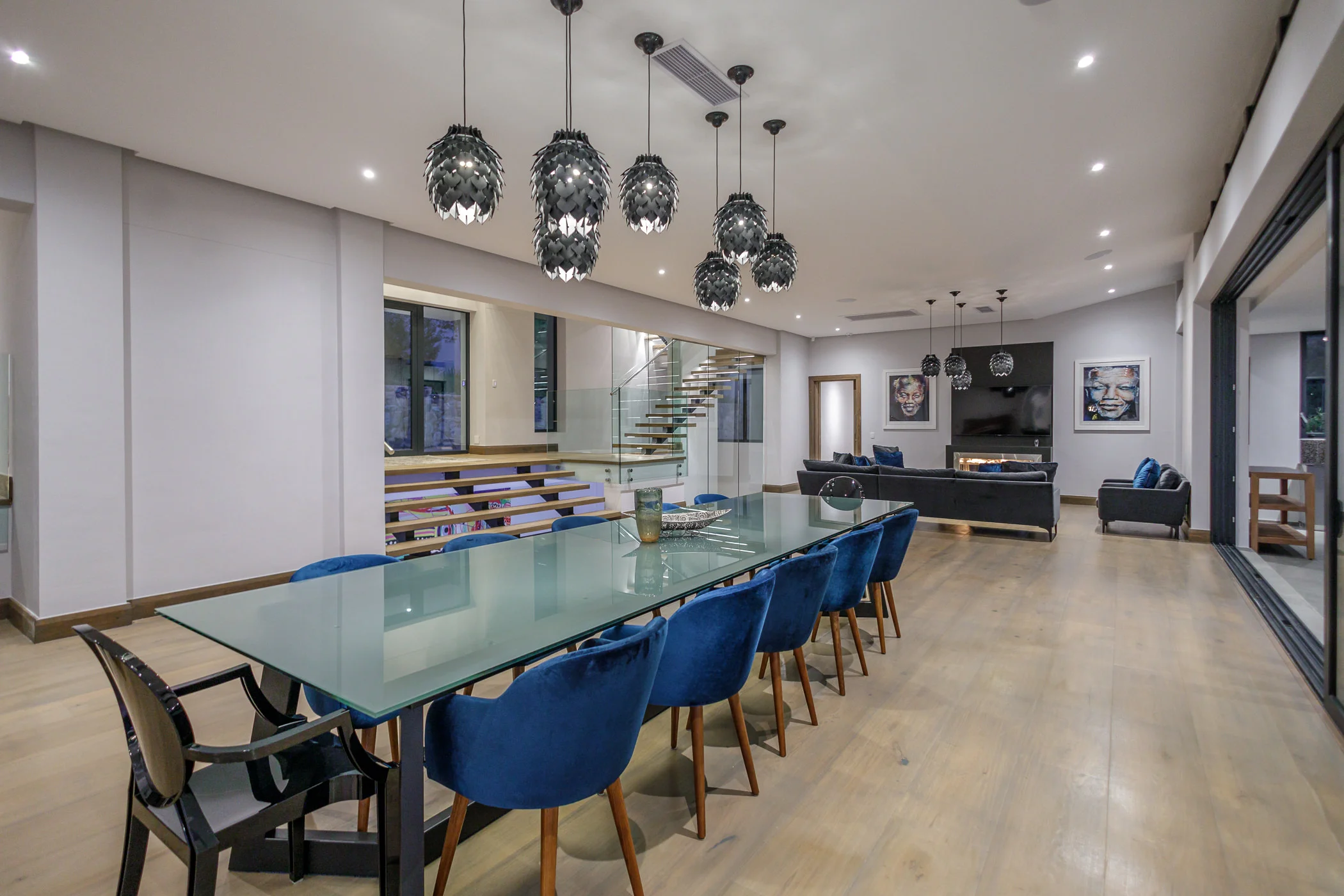 Villa gallery image